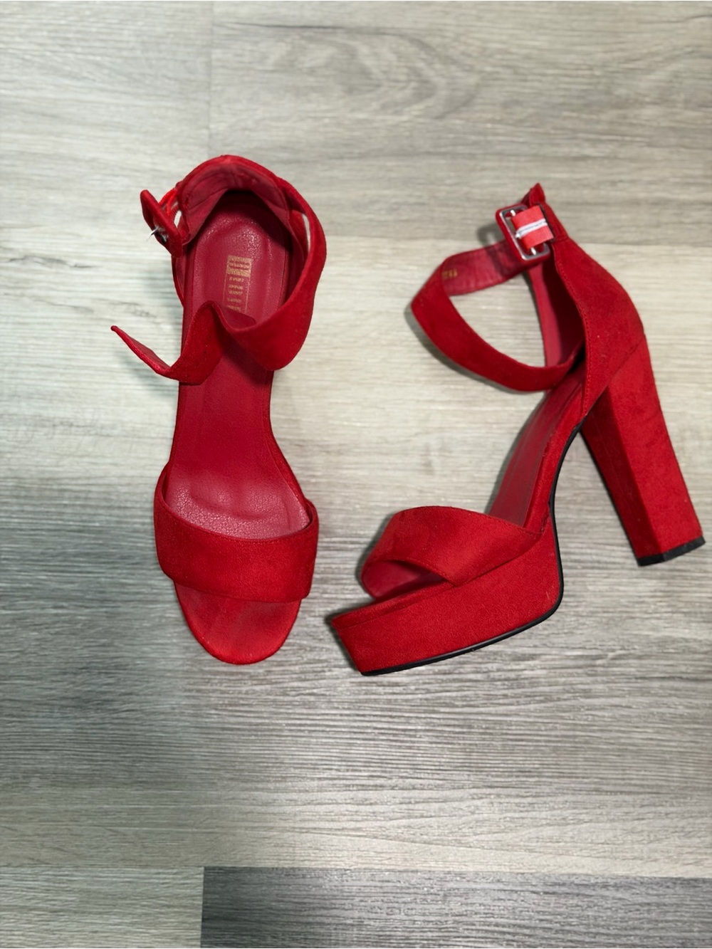 IDIFU Red Suede Platform Ankle-Strap Heels